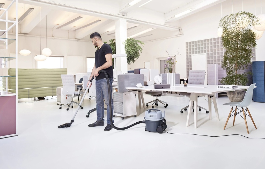 VP300 in office