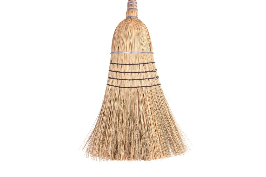 Atlas Graham Lynx Corn Broom, Aggressive Sweep, 3-String