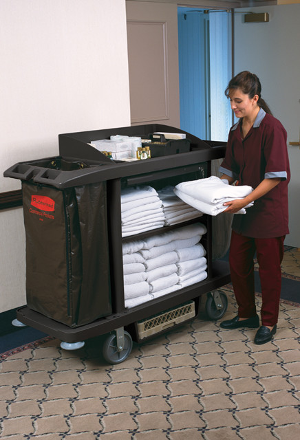 Executive traditional full-size housekeeping cart